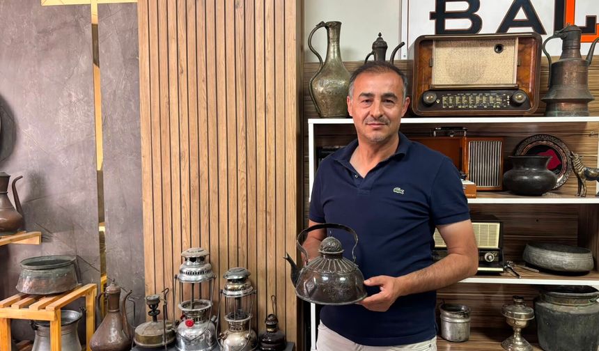Bir zamanlar her evde vardı, şimdi onun dükkânında