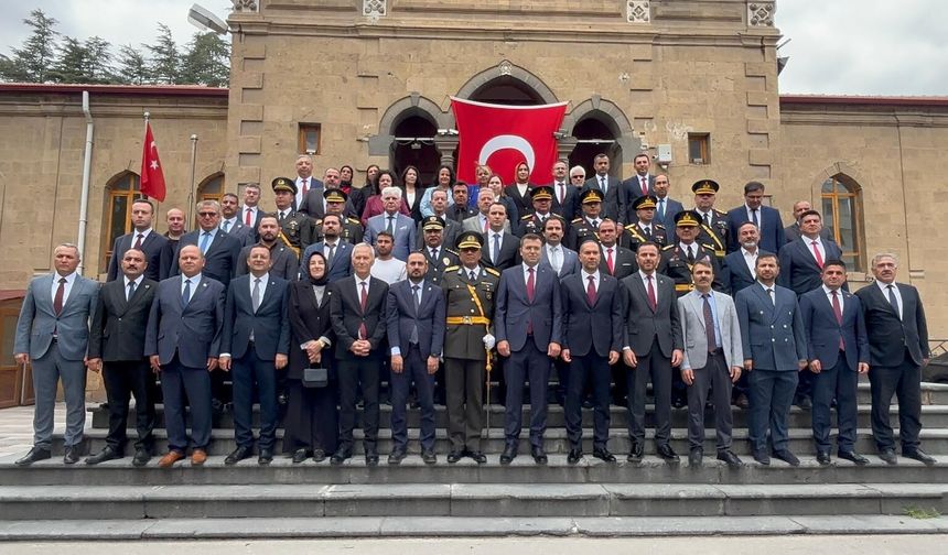 Niğde'de 30 Ağustos Zafer Bayramı kabul töreni düzenlendi