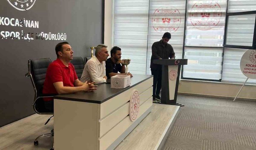 Amatörde antrenman sahaları için kura çekimi yapıldı
