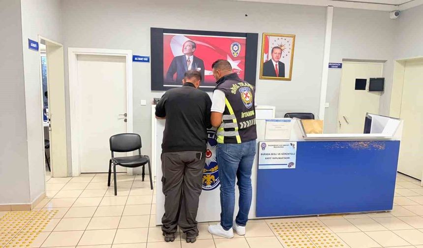 Ambulansa yol vermeyen sürücü yakalandı
