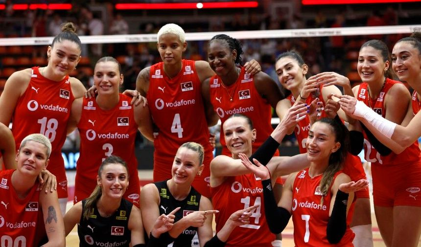 Filenin Sultanları finalde! Sırbistan’a set vermedi