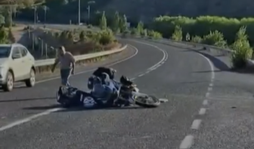 Çamardı'da motosiklet ile otomobil çarpıştı