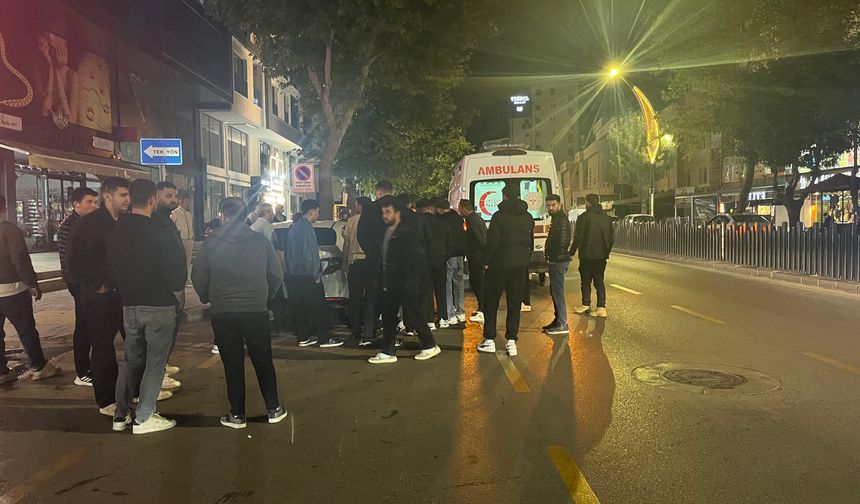 Niğde’de kuryeye çarpan otomobil kaçtı