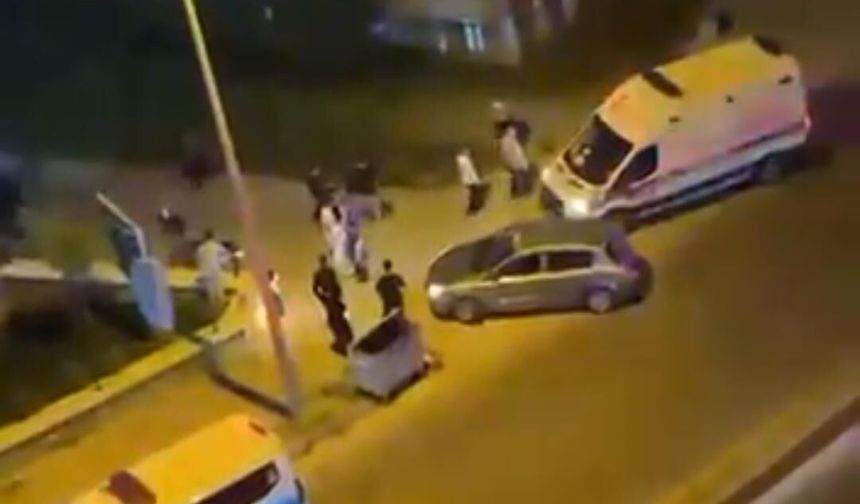 Niğde’de araç direğe çarptı
