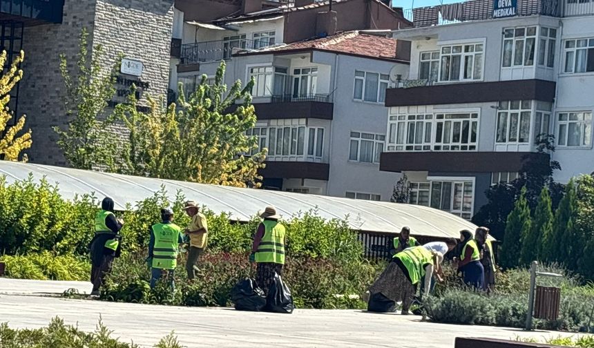 Niğde’de peyzaj düzenleme çalışmaları sürüyor