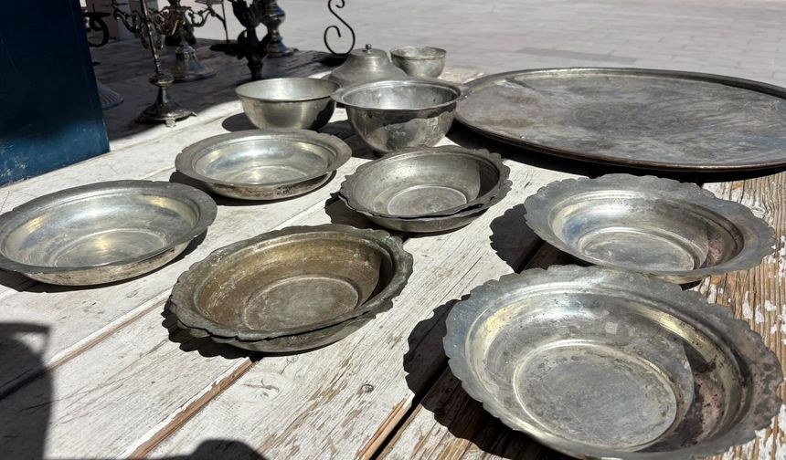 Niğde’de geçmişin tepsileri yeniden ilgi görüyor
