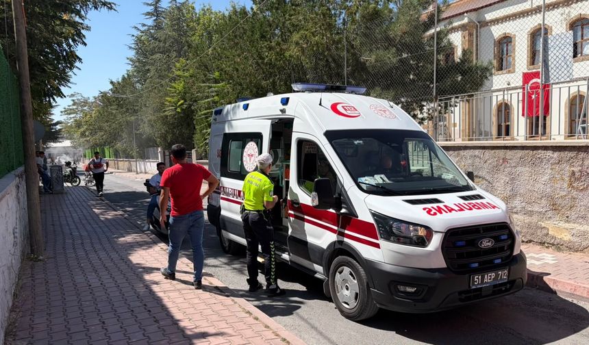 Niğde’de motosikletten düşen sürücü yaralandı