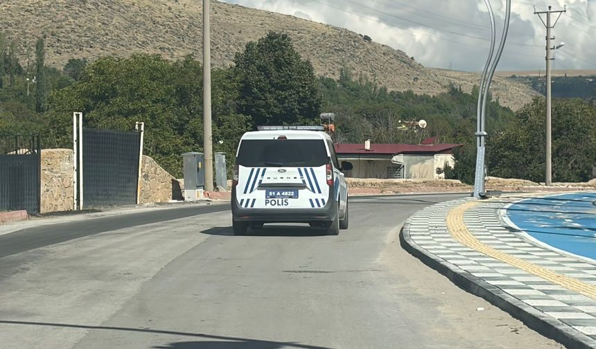 Niğde’de bağ evine giren şüpheli pencereden kaçtı