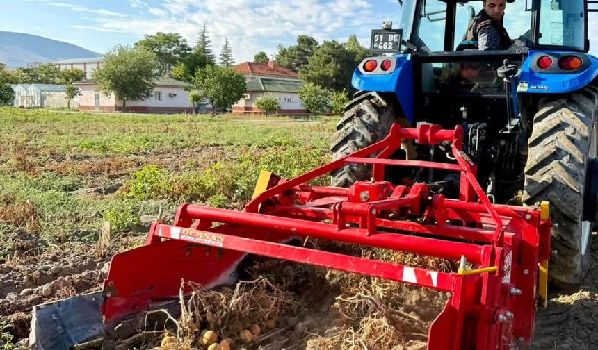 Yerli patates çeşidi UĞUR 51'in hasadı tamamlandı