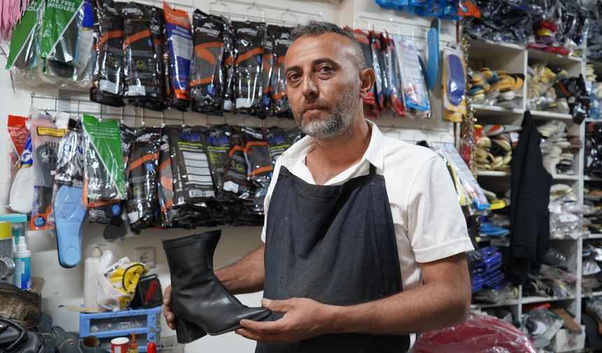 Niğde’de bot tamiri için gözler kar yağışında