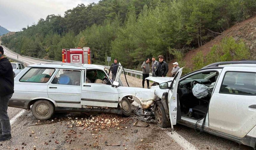 Trafik kazası: 1 ölü, 2 yaralı