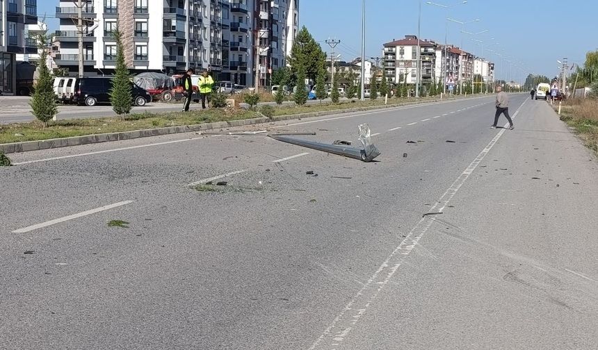 Otomobil takla atıp tarlaya savruldu: 1 yaralı