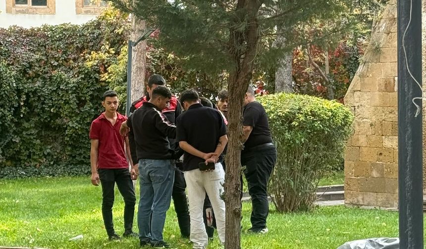 Niğde’de park denetiminde kesici ve delici aletler ele geçirildi