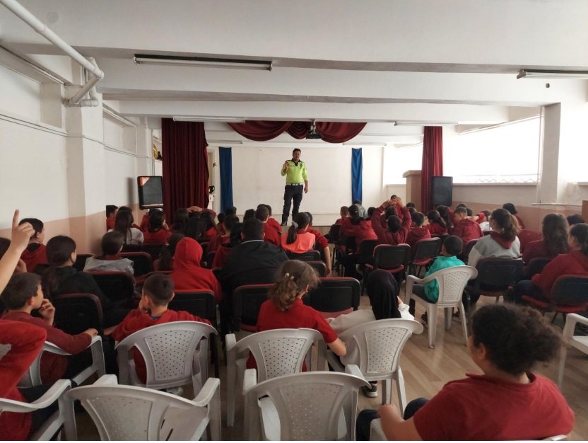 Bor’da 2 bin 316 öğrenciye bilinçlendirme eğitimi