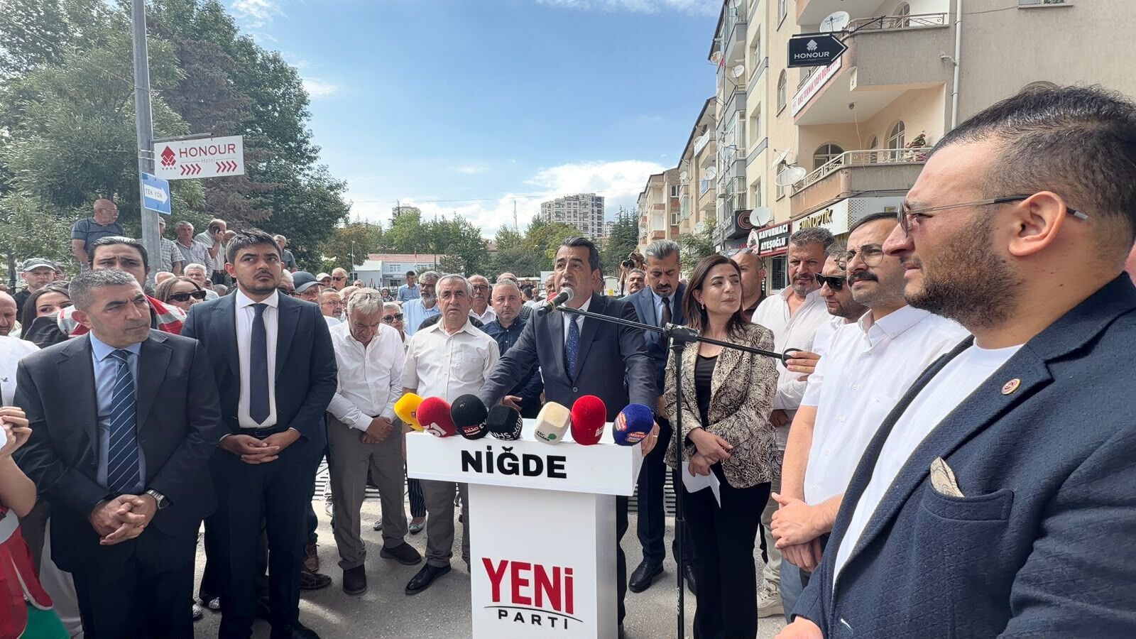 Yeni Parti Niğde İl Başkanlığı Binası törenle açıldı