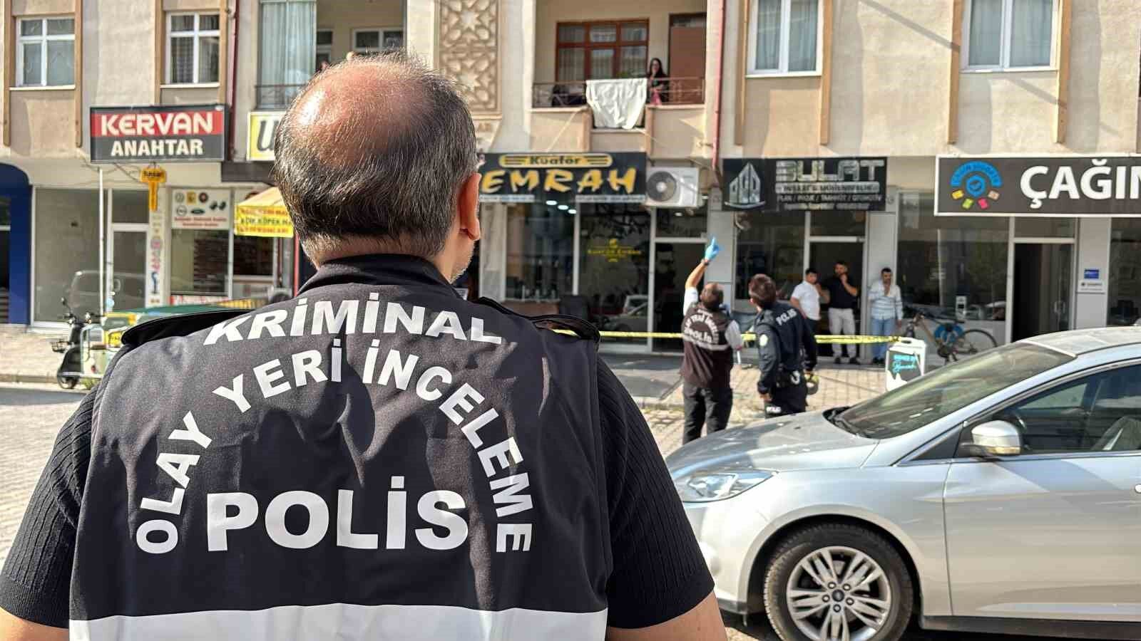 5. kattan düşen adam ağır yaralandı
