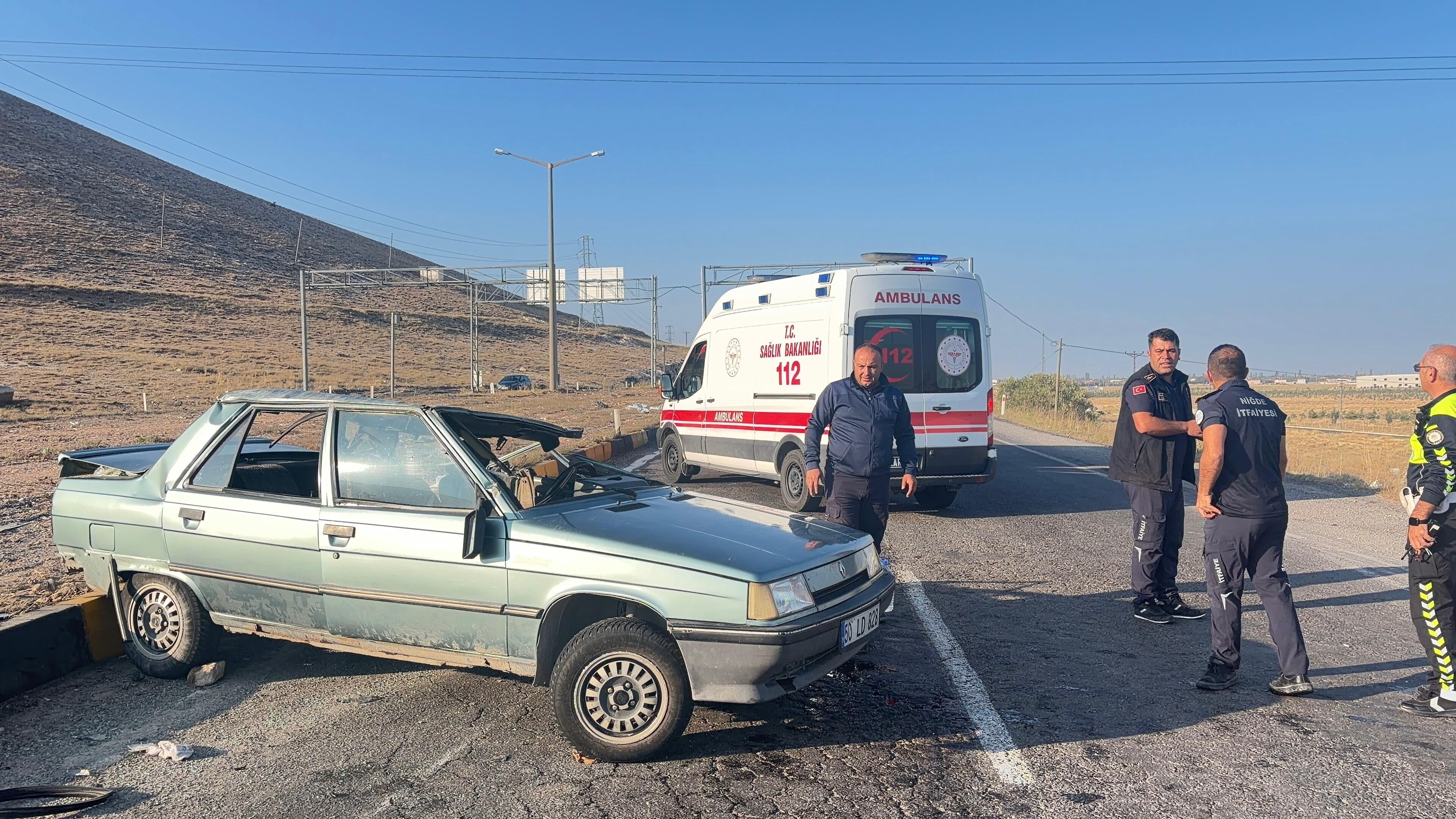 Niğde’de otomobil takla attı: 5 yaralı