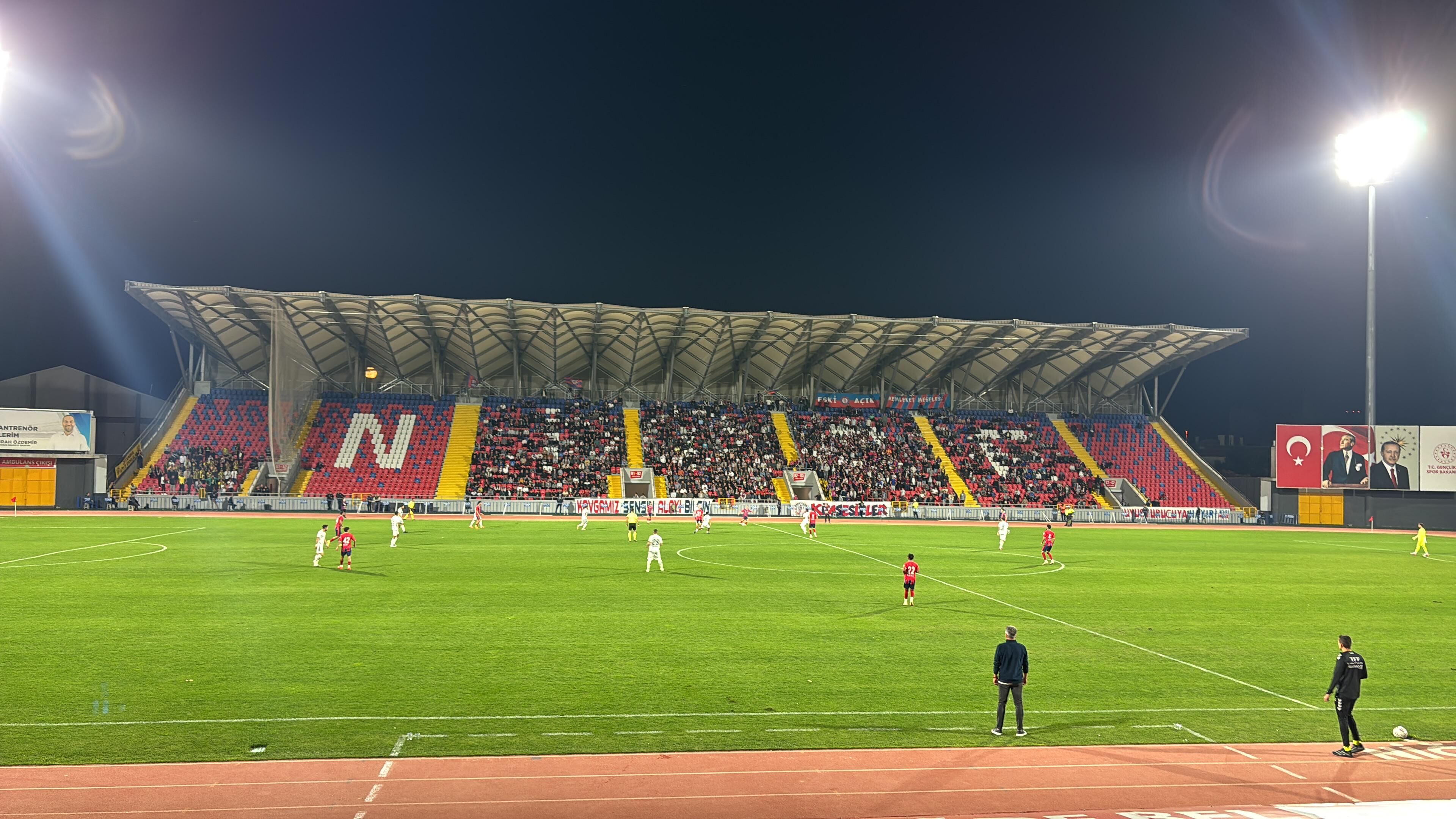Niğde Belediyespor liderlik maçında kazandı