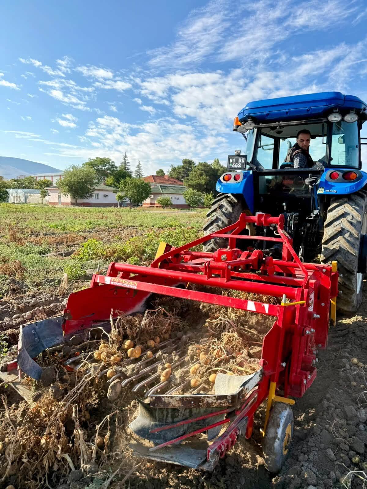 Yerli patates çeşidi UĞUR 51'in hasadı tamamlandı