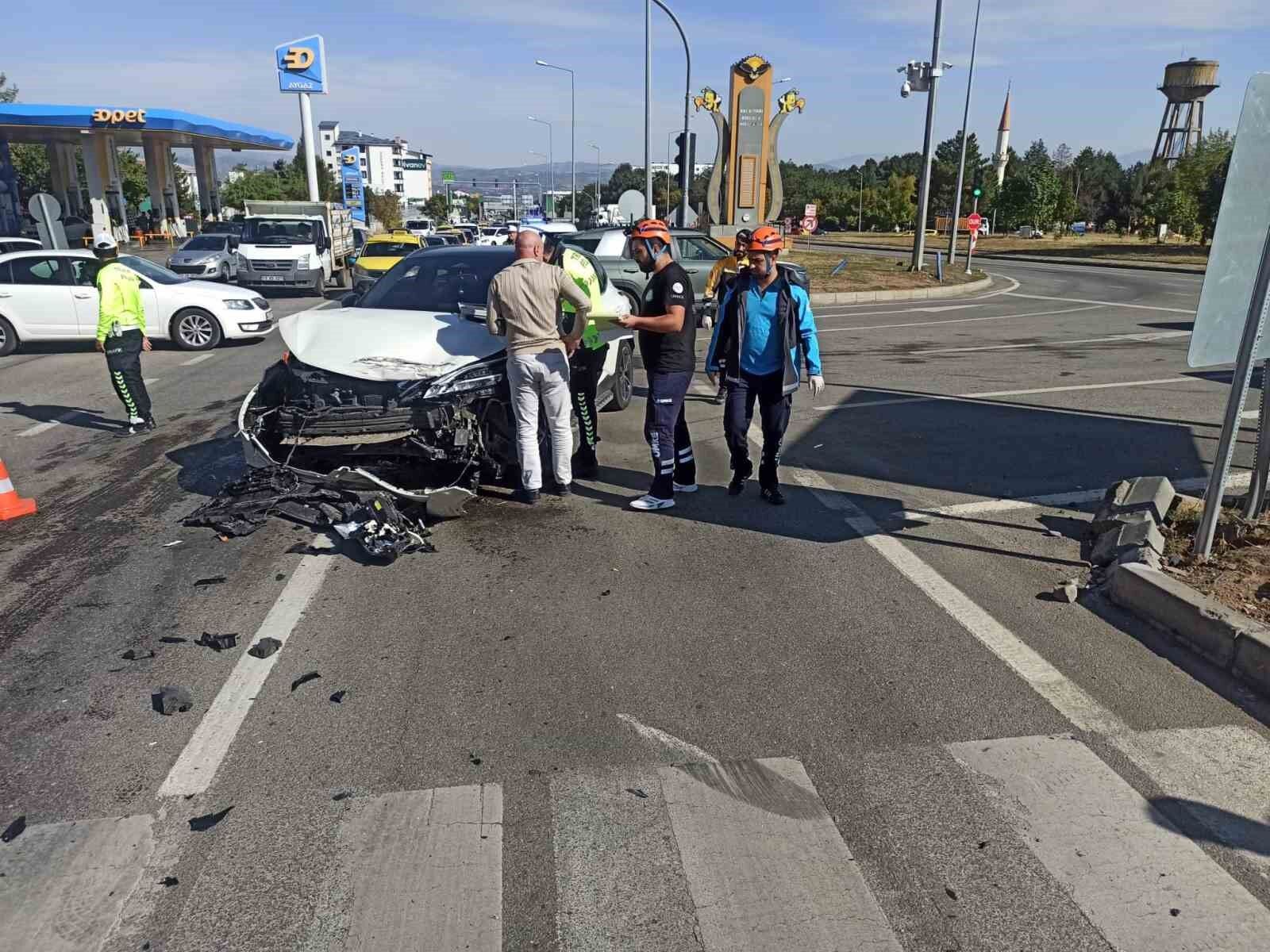 Trafik kazası: 5 yaralı