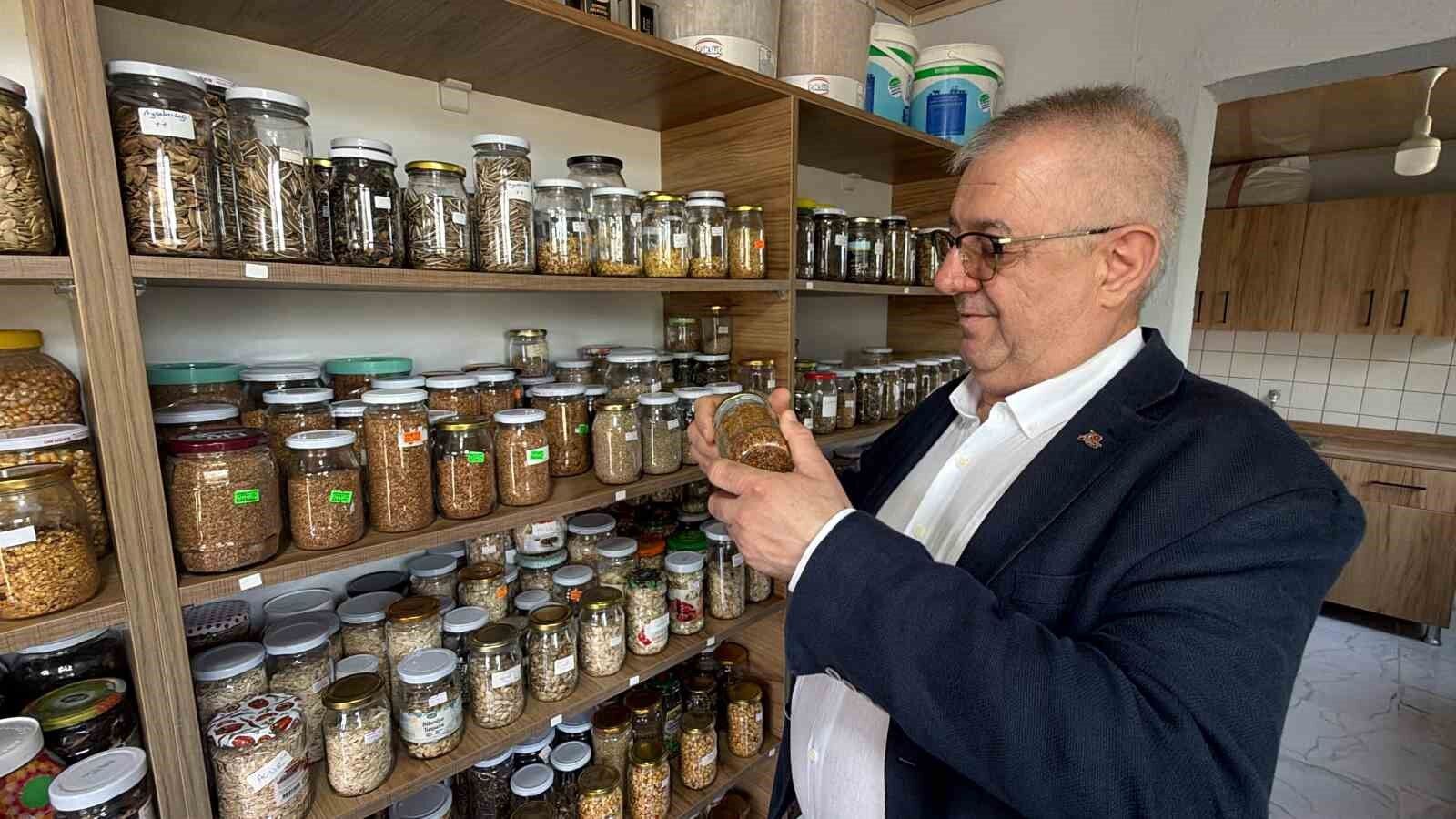 Ata tohumları gelecek nesillere taşınıyor