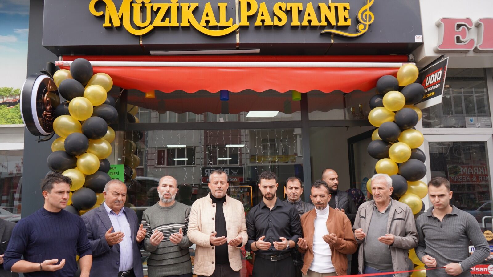 Müzikal Pastanesi Niğde’de görkemli törenle açıldı