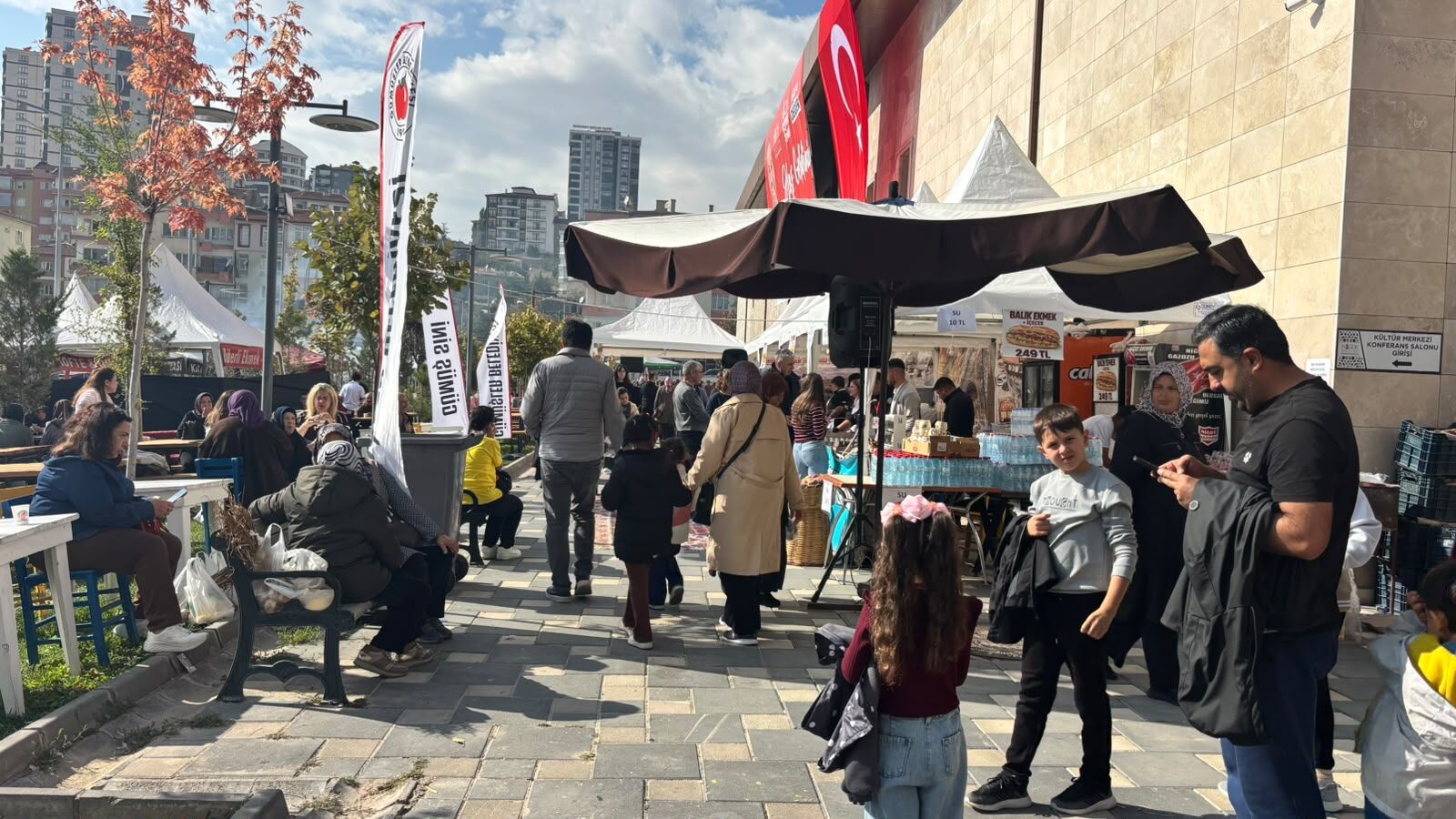 Niğde’de festival alanı hafta sonu doldu