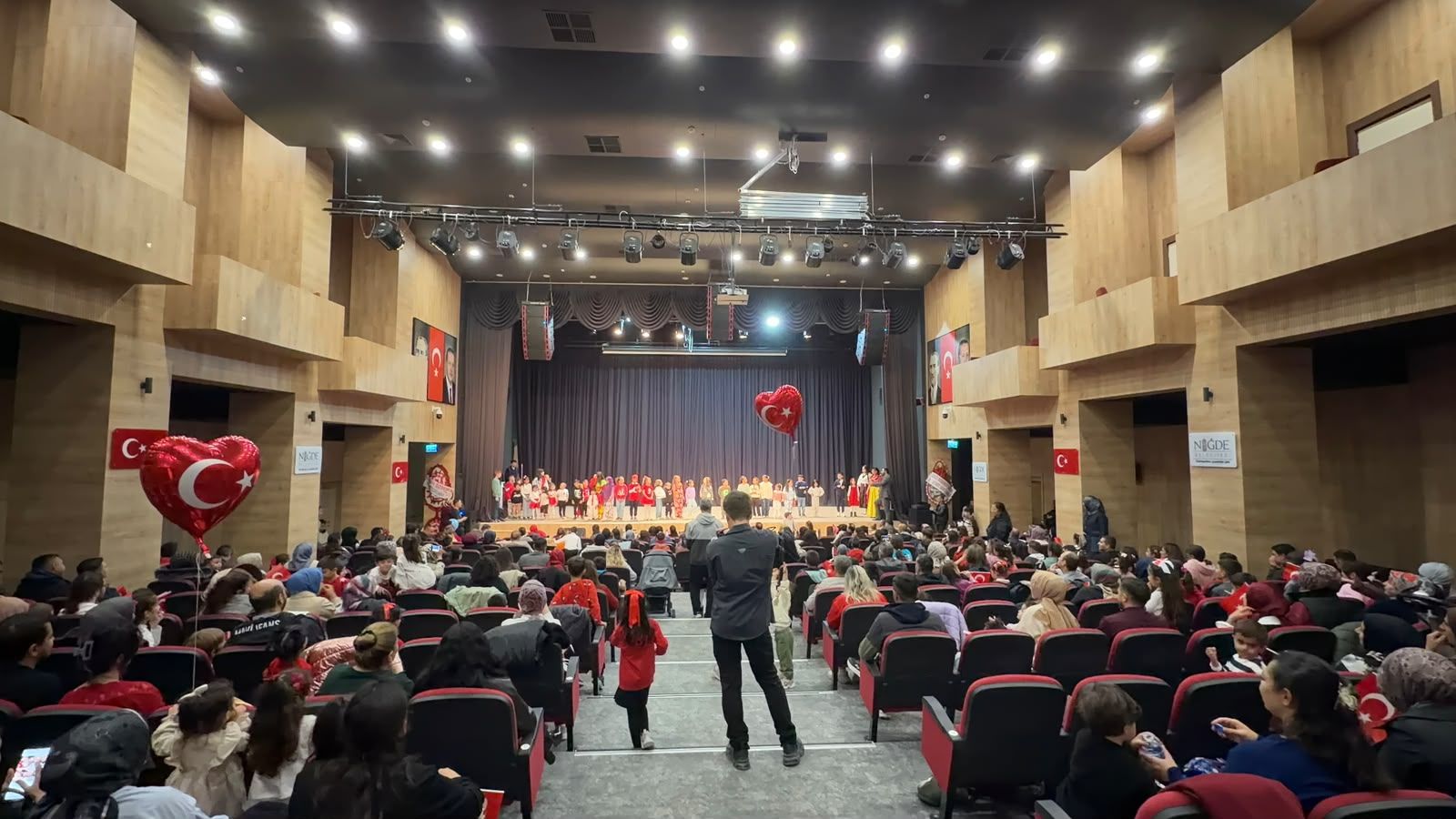 Niğde’de 29 Ekim Çocuk ve Neşe Şenliği düzenlendi